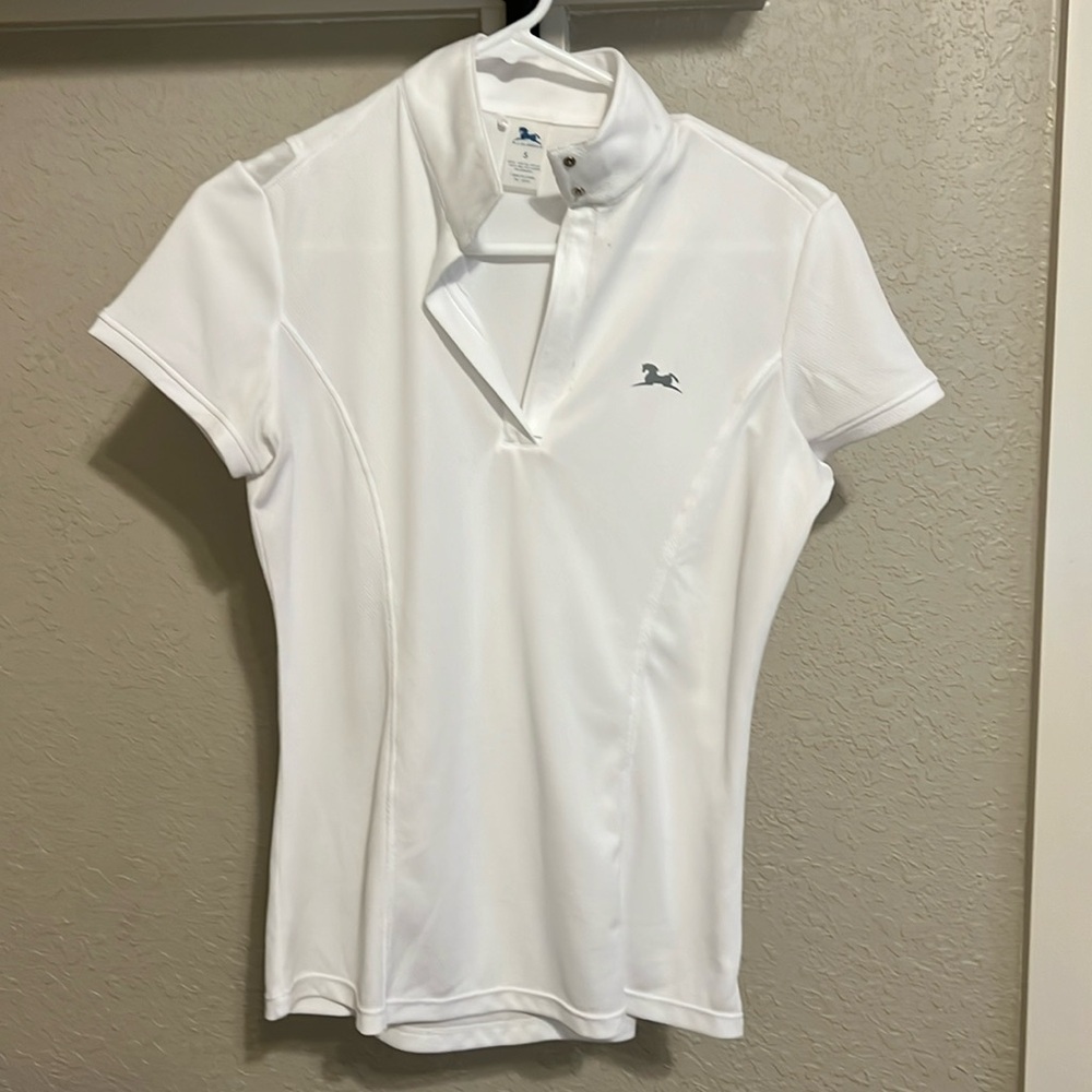 RJ Classics shirt small stain
